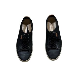 Ecco Soft 7 Black Leather Low Top Lace Up Sneakers Size 10